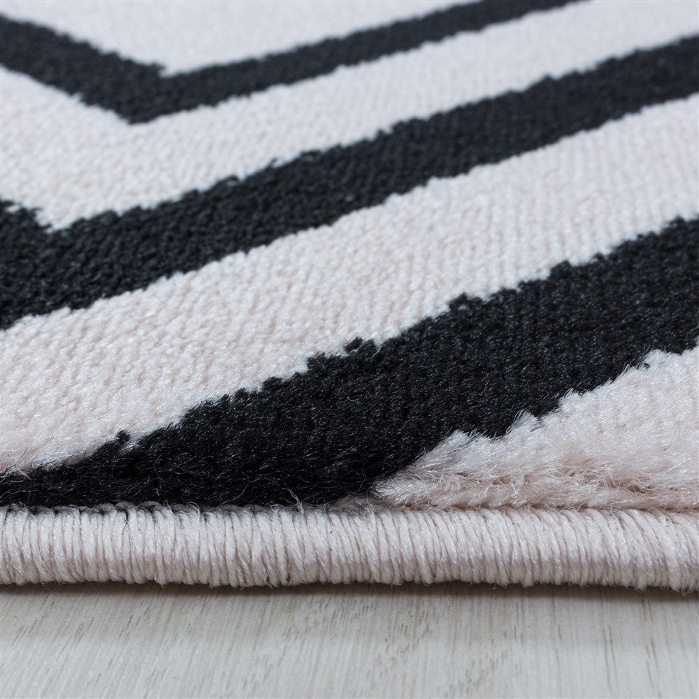 Wohnzimmerteppich Kurzflor Teppich Rauten Gitter Design Soft Flor Pink