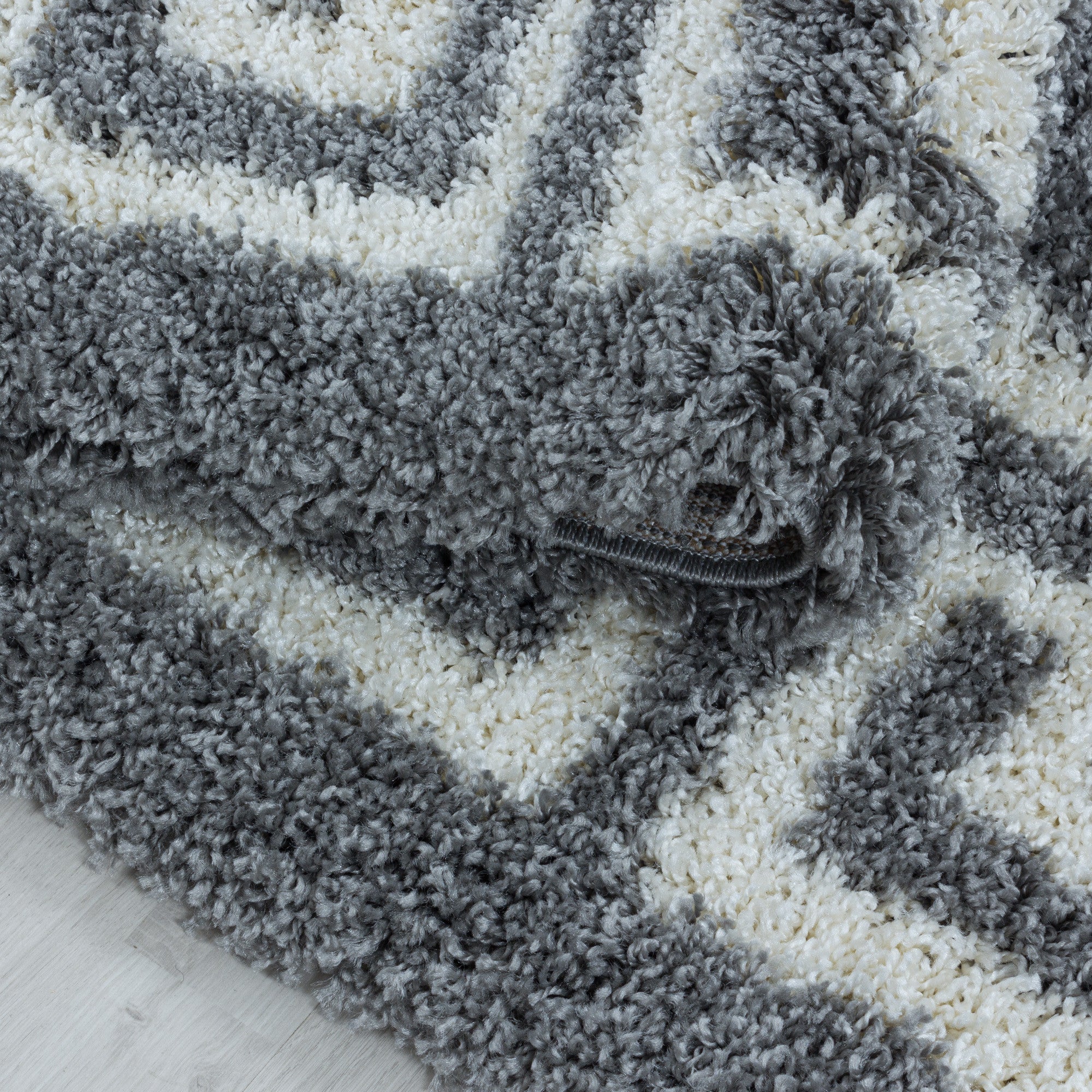 Wohnzimmerteppich Design Hochflor Teppich Muster Antike Bordüre Farbe Grau