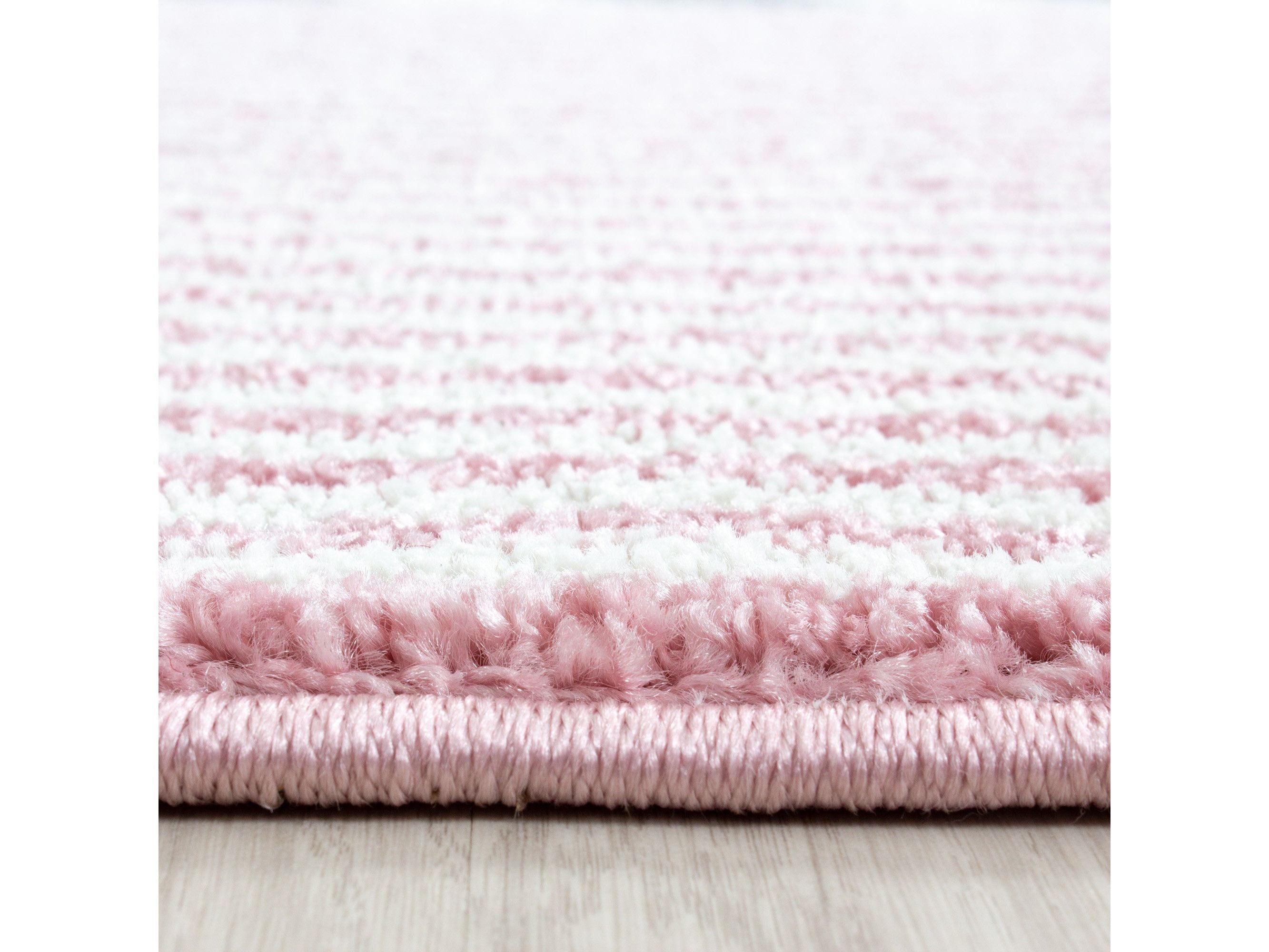 Kinderteppich Kinderzimmer kariert Wolken Sterne Herz Grau Pink Weiß