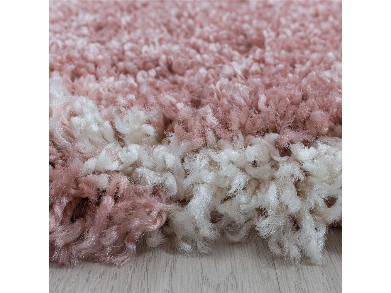 Wohnzimmerteppich Design Hochflor Teppich Muster Kachel Tile Jacquard Rose