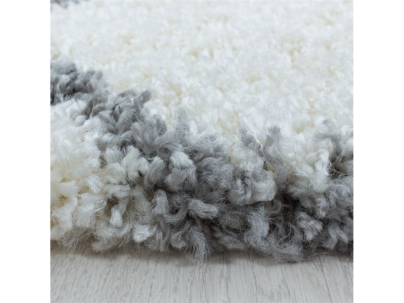 Wohnzimmerteppich Design Hochflor Teppich Muster Kachel Tile Jacquard Creme