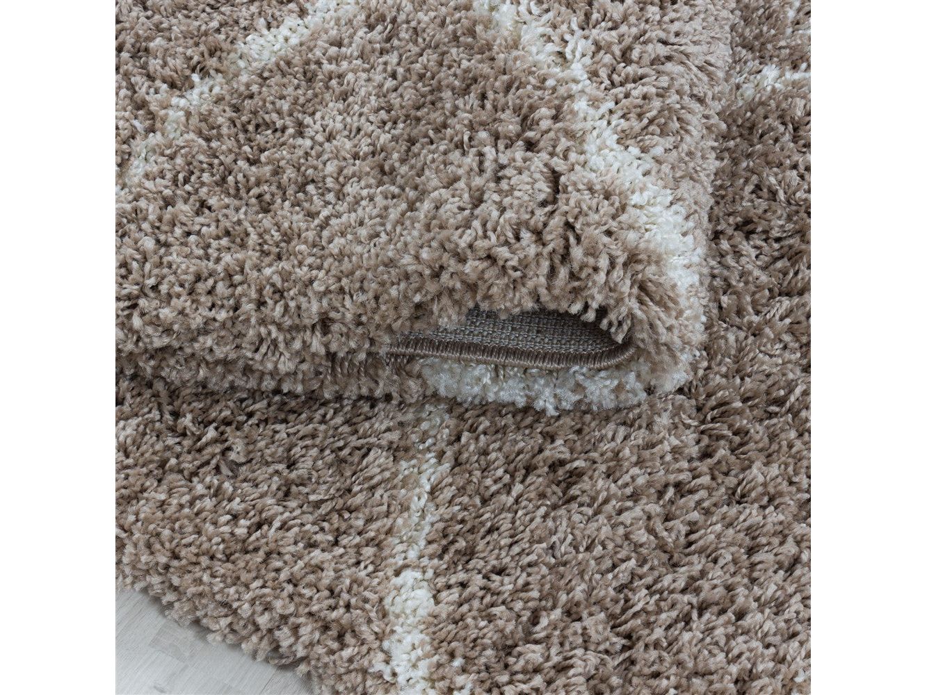 Wohnzimmerteppich Design Hochflor Teppich Muster Kachel Tile Jacquard Beige