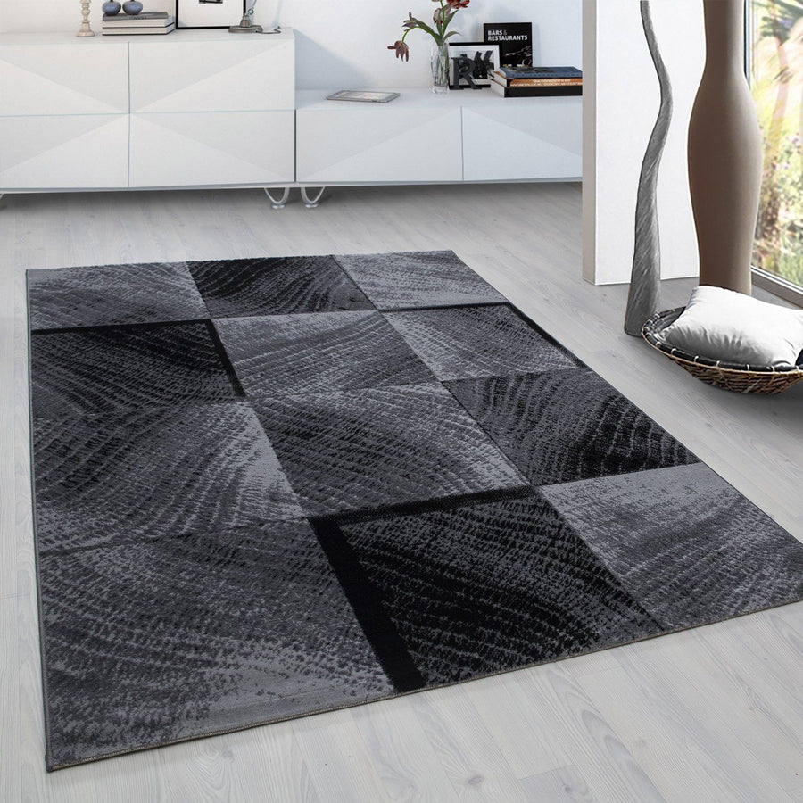 Plus Karierter Kurzflorteppich in Schwarz mit Grautönen