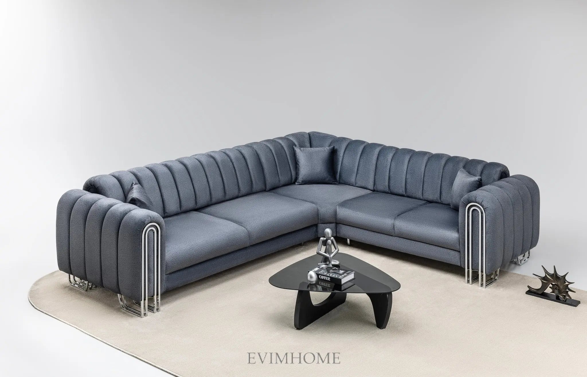 Glorya Ecke Savolli