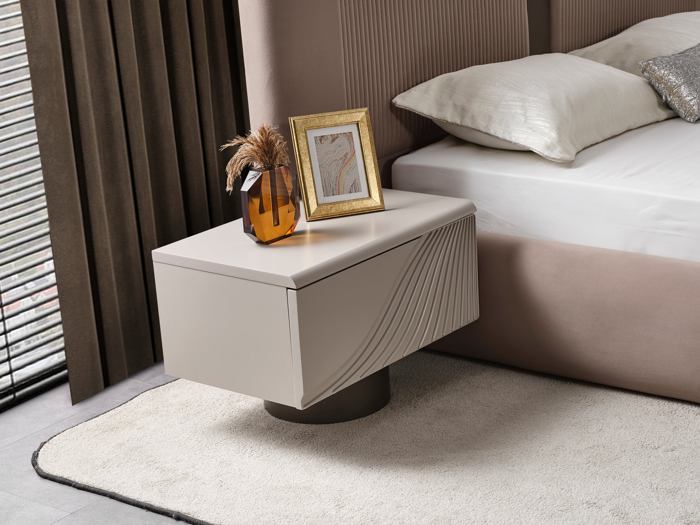 LATTE Bedroom Set