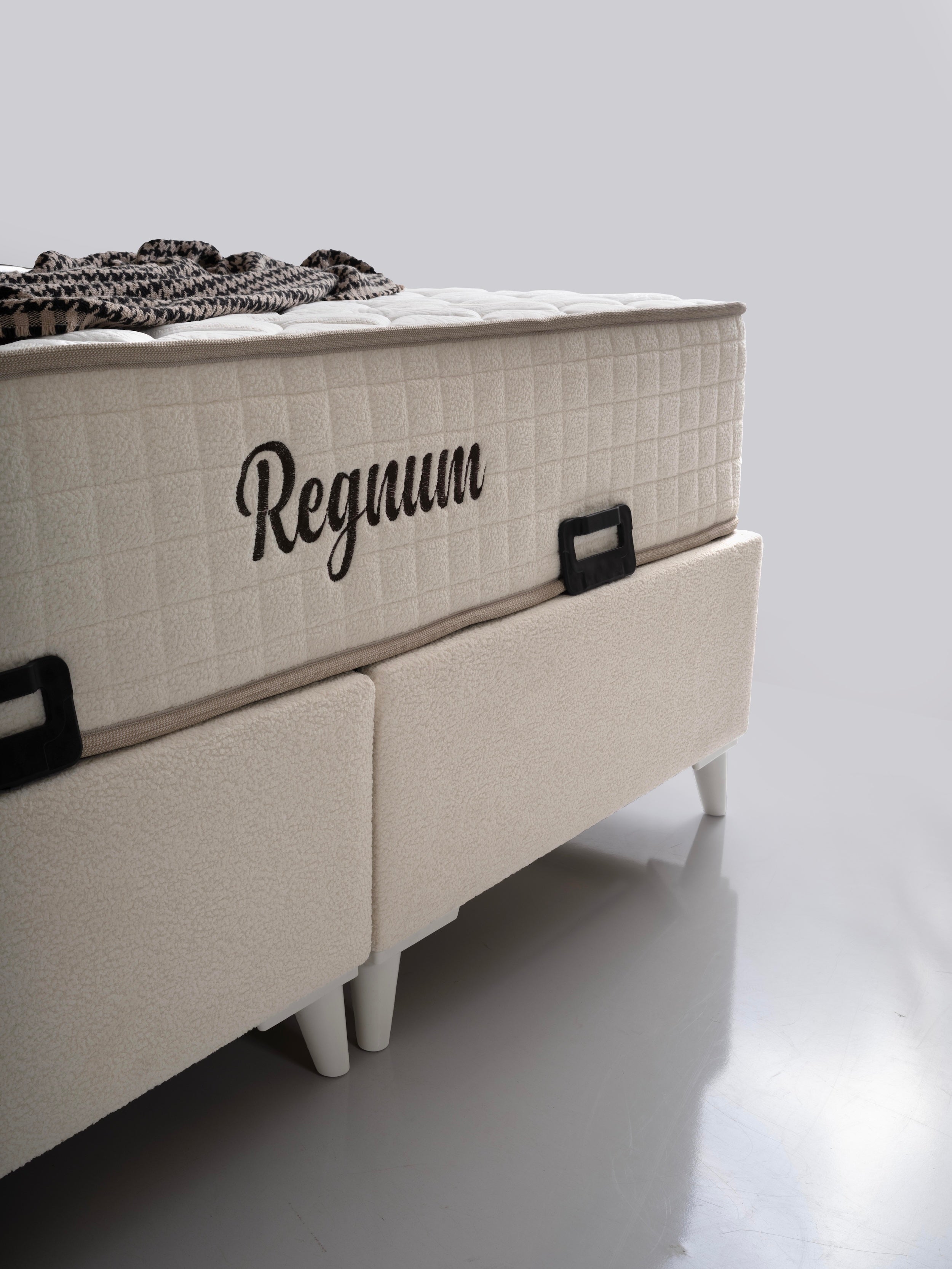 Regnum Boxspringbett